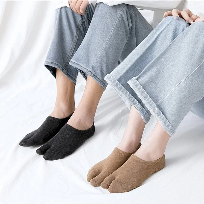 GRW Breathable Bunion Socks Unisex Antislip Comfy Elastic Fit Separated Toe Stockings